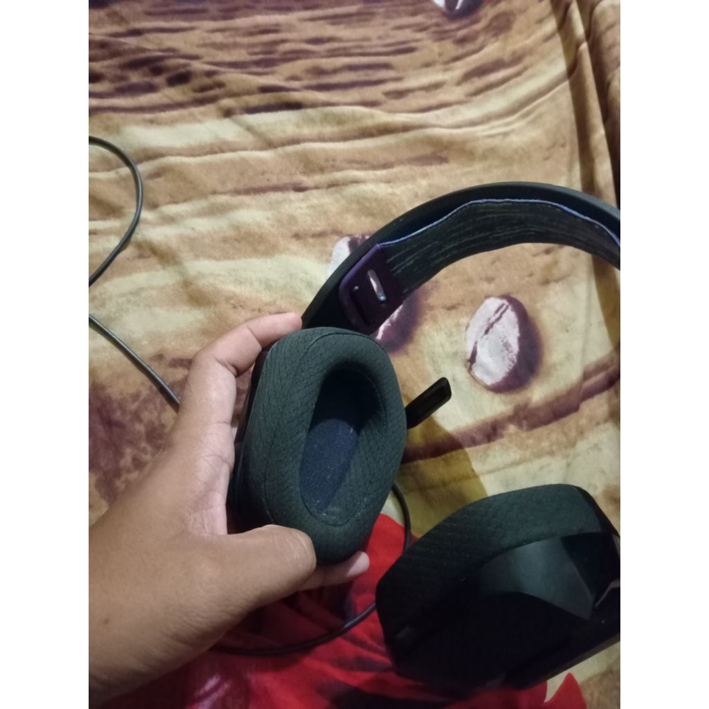headphone logitech g335 second