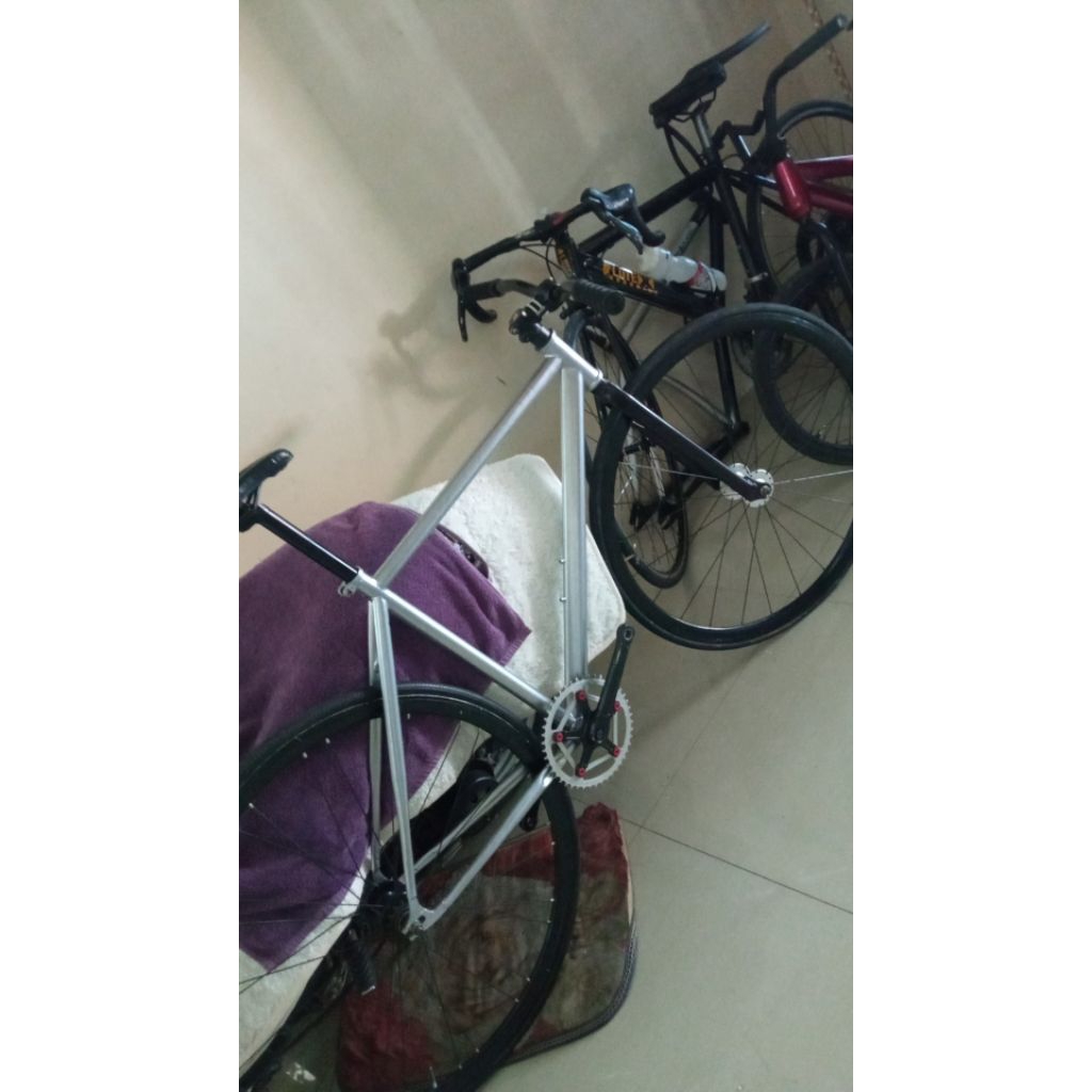 Sepeda fixie soloist02