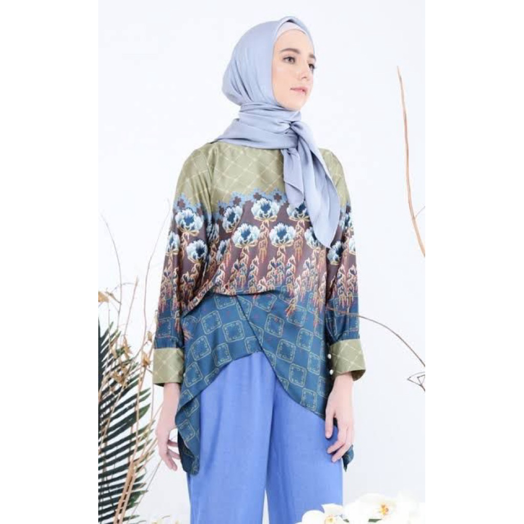 PRELOVED Jenggala Top Ria Miranda Size XL