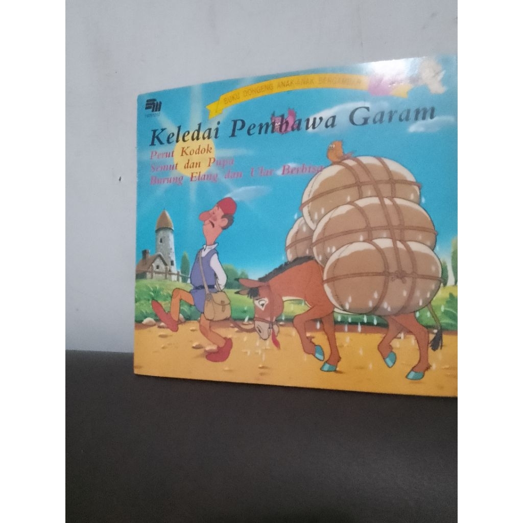 buku preloved dongeng keledai pembawa garam