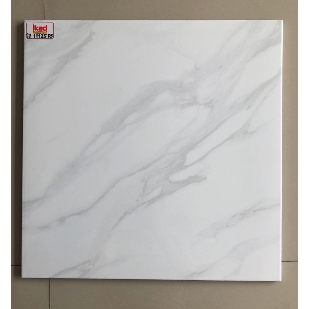 keramik ukuran 50x50 lantai glossy putih motif