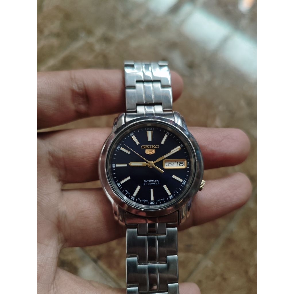 SEIKO 5 Blue Dial Sunburst 7s26 Original