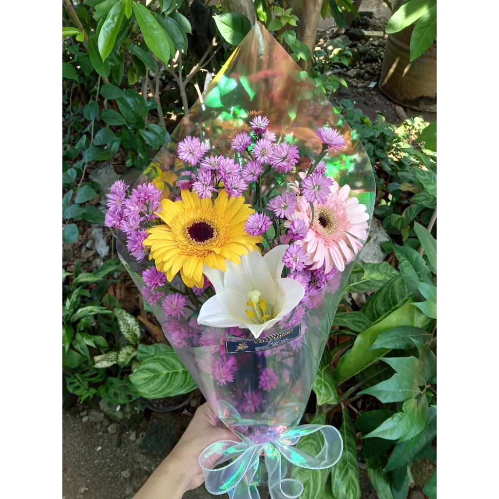 fresh flowers Medan - bunga segar medan - buket bunga asli - buket fresh flowers - kado wisuda - kad