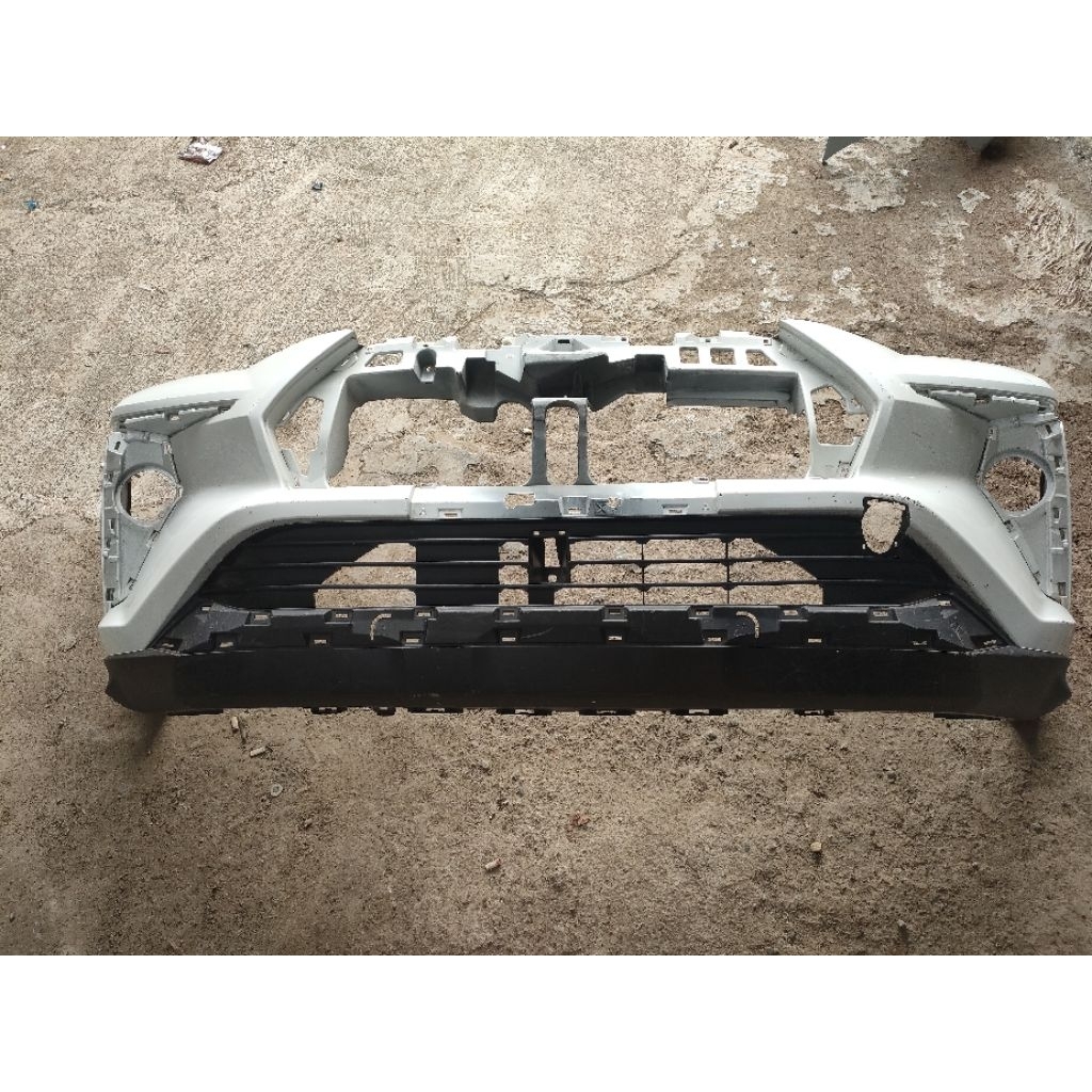 bemper depan avanza veloz 2024 original