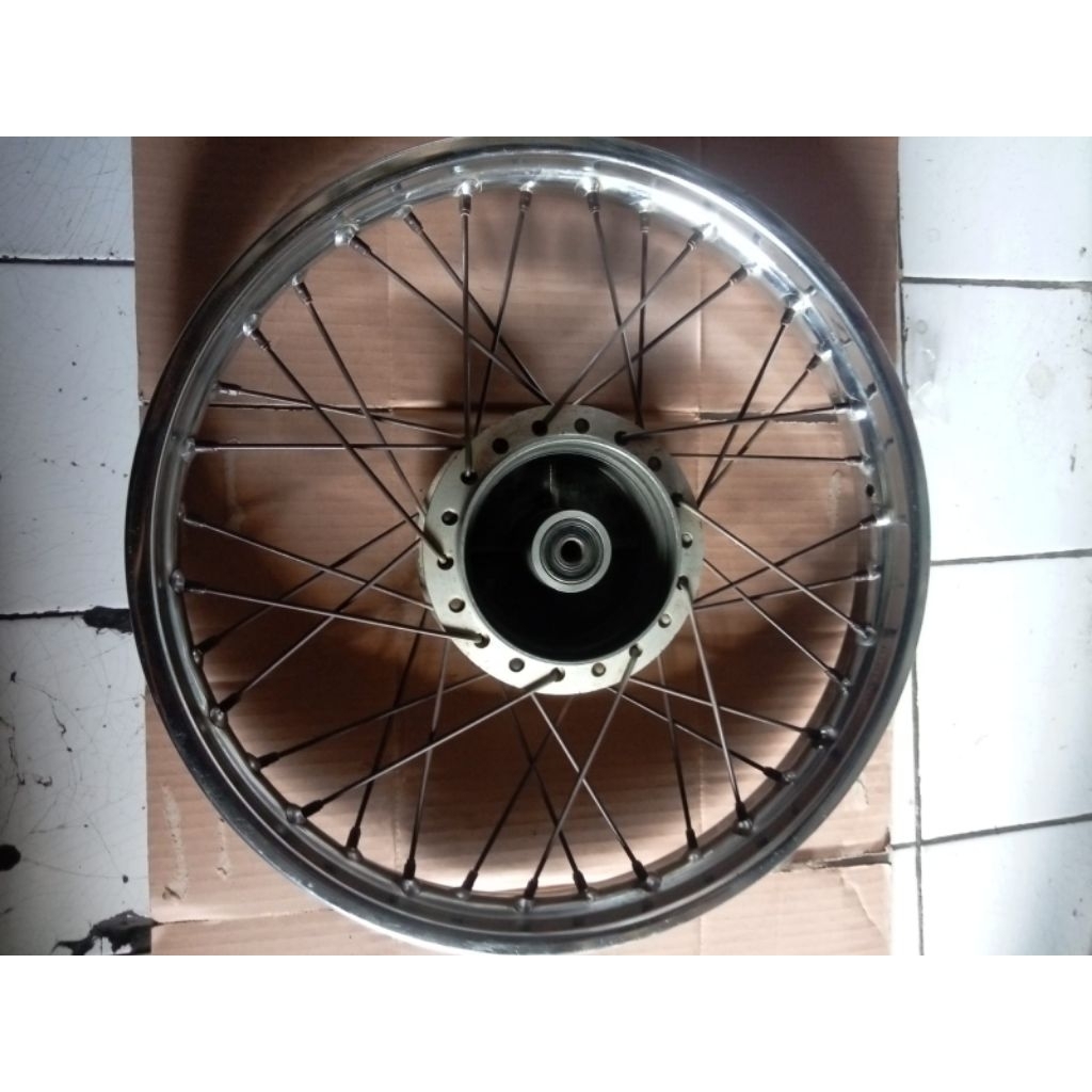 Velg pelek jari-jari Yamaha Vega R lama PNP poswan original