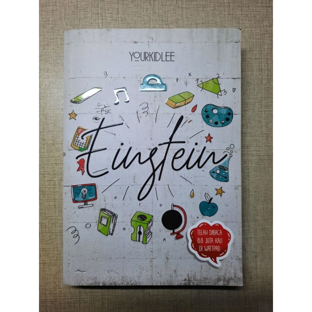 [PRELOVED] Novel Einstein by Yourkidlee