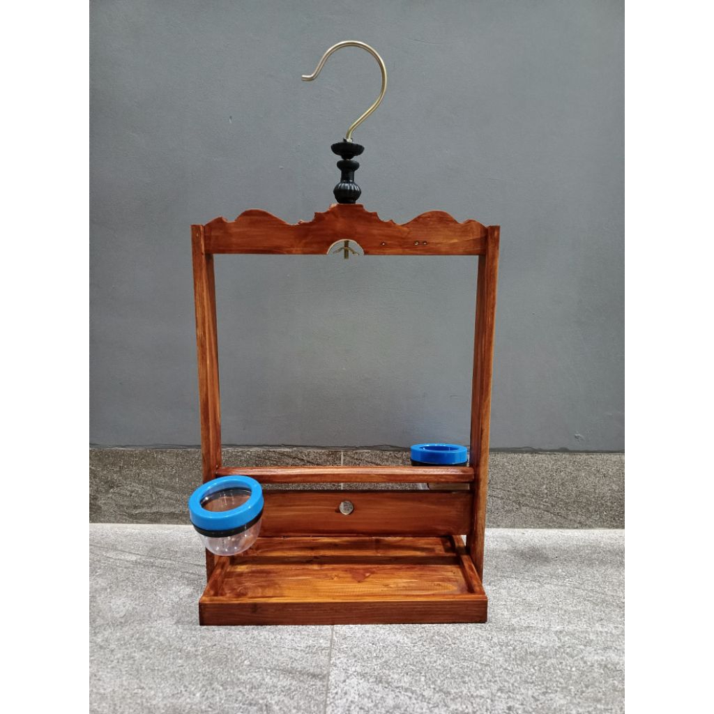 Sangkar Burung Layang Aesthetic Walnut Aesthetic Model Mahkota Ukir