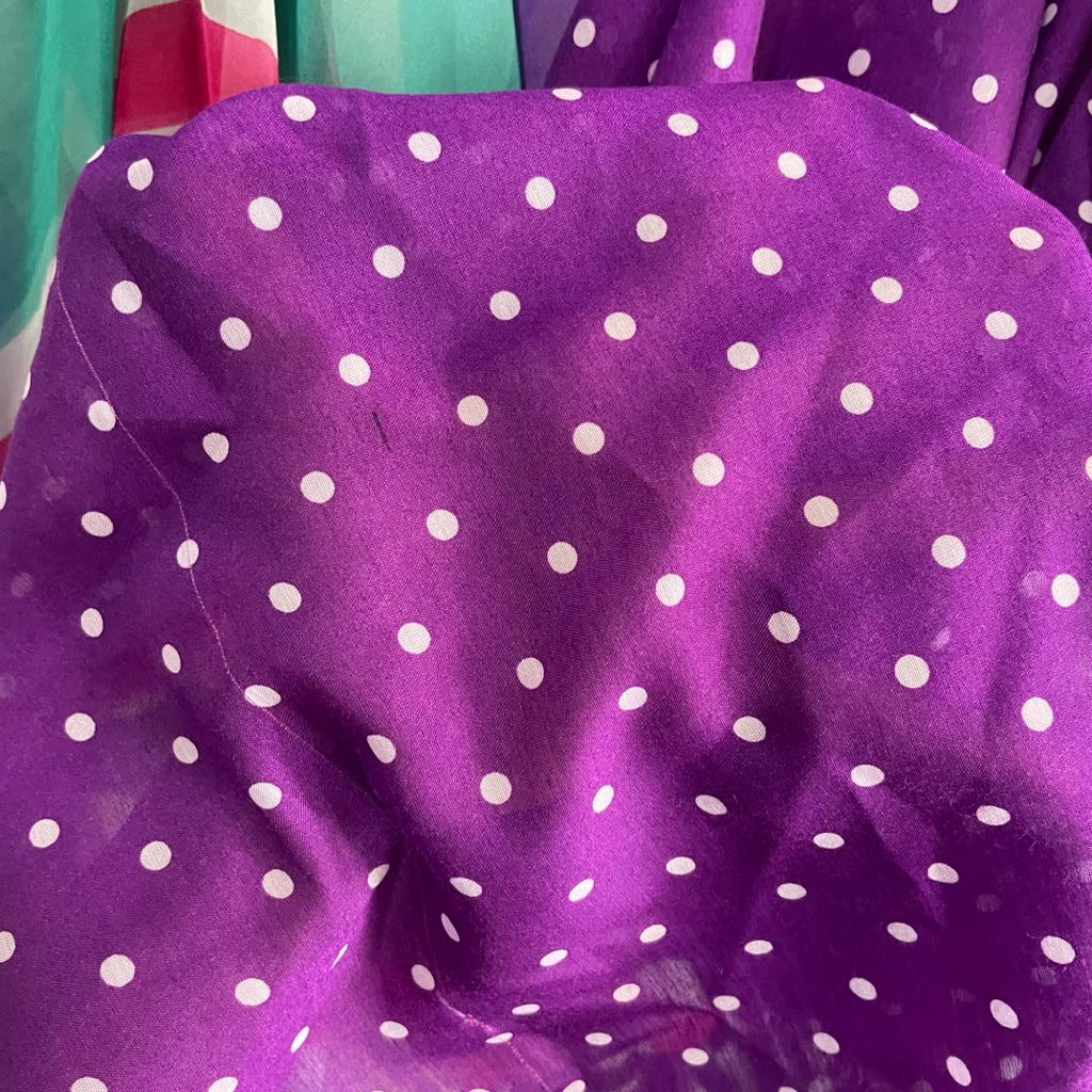 kain katun motif - kain katun paris motif polkadot premium - kain katun original - warna ungu purple