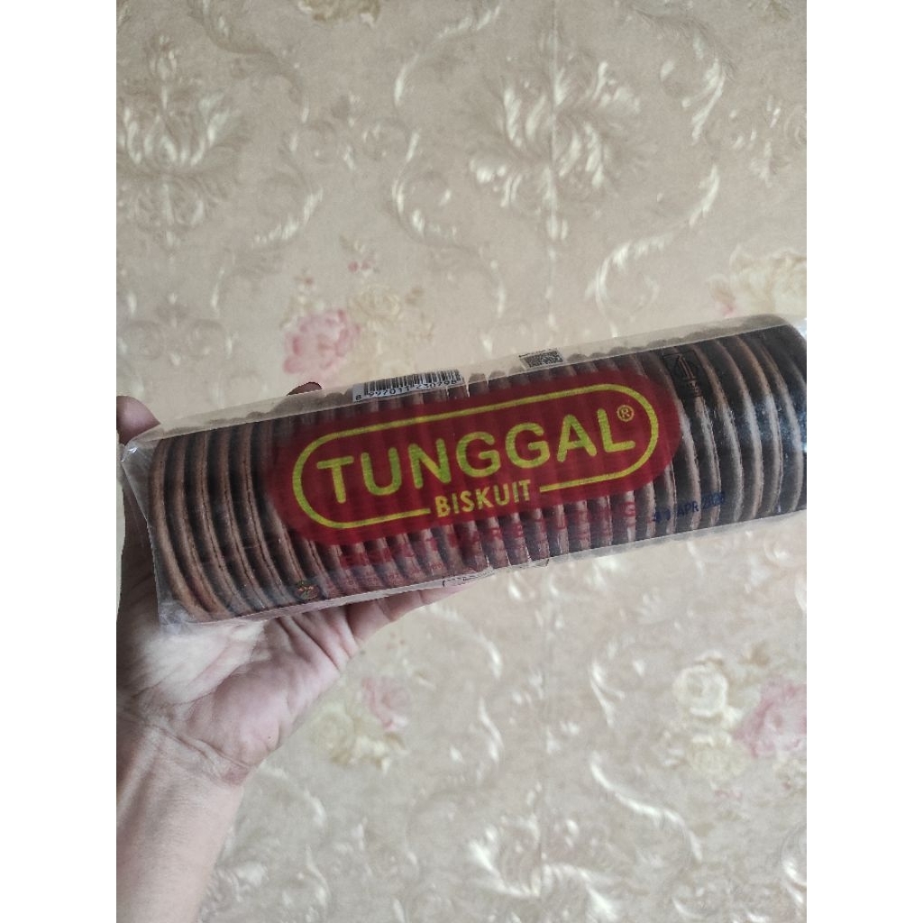 

BISKUIT MARIE TUNGGAL UKURAN BESAR 250GR