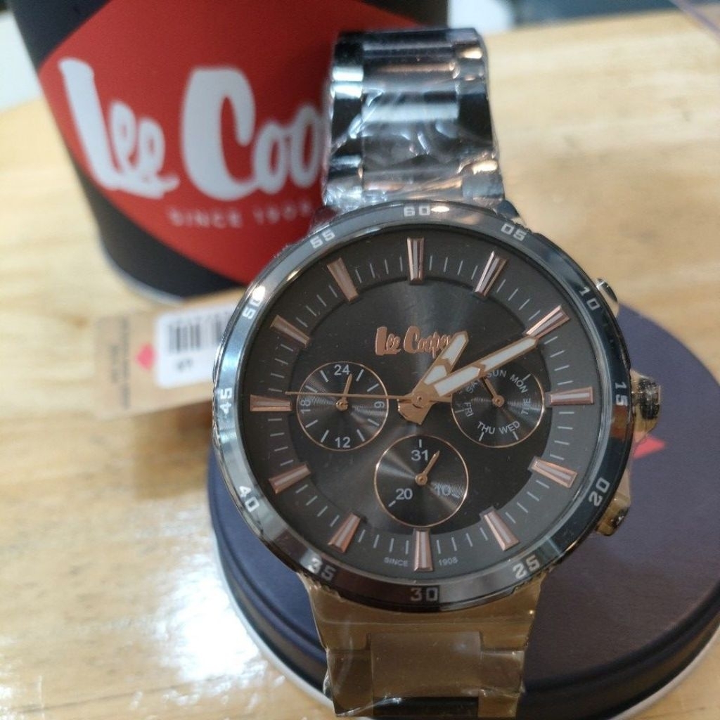 jam tangan pria terlaris Lee Cooper