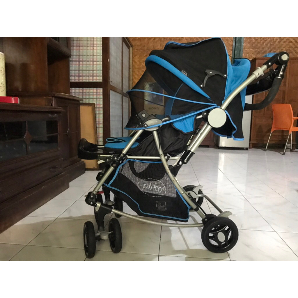 Preloved Stroller Bayi Pliko Paris