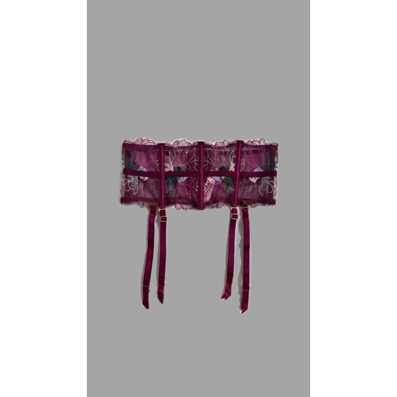 VICTORIA’s SECRET LACE GARTER BELT - Lingerie Victoria’s Secret