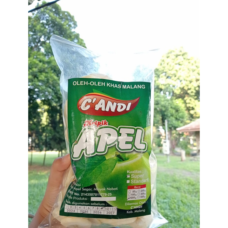 

SNACK KERIPIK BUAH APEL SUPER CANDI 250 GRAM CAMILAN ENAK MURAH OLEH - OLEH KHAS BATU MALANG