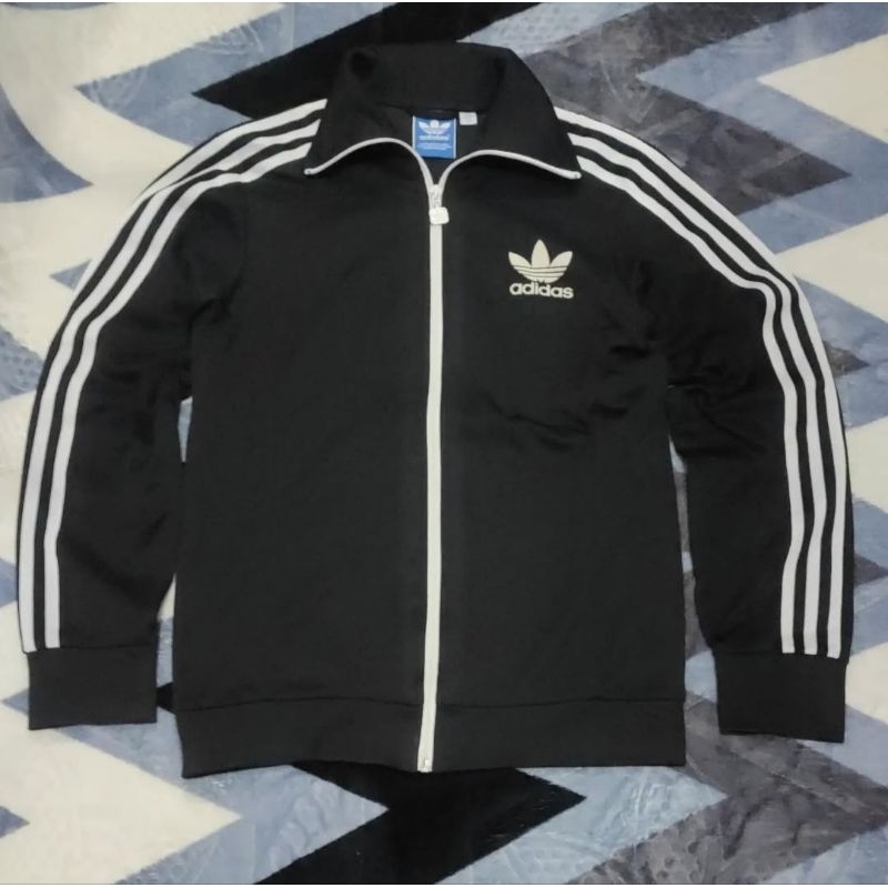 preloved trakctop adidas europe