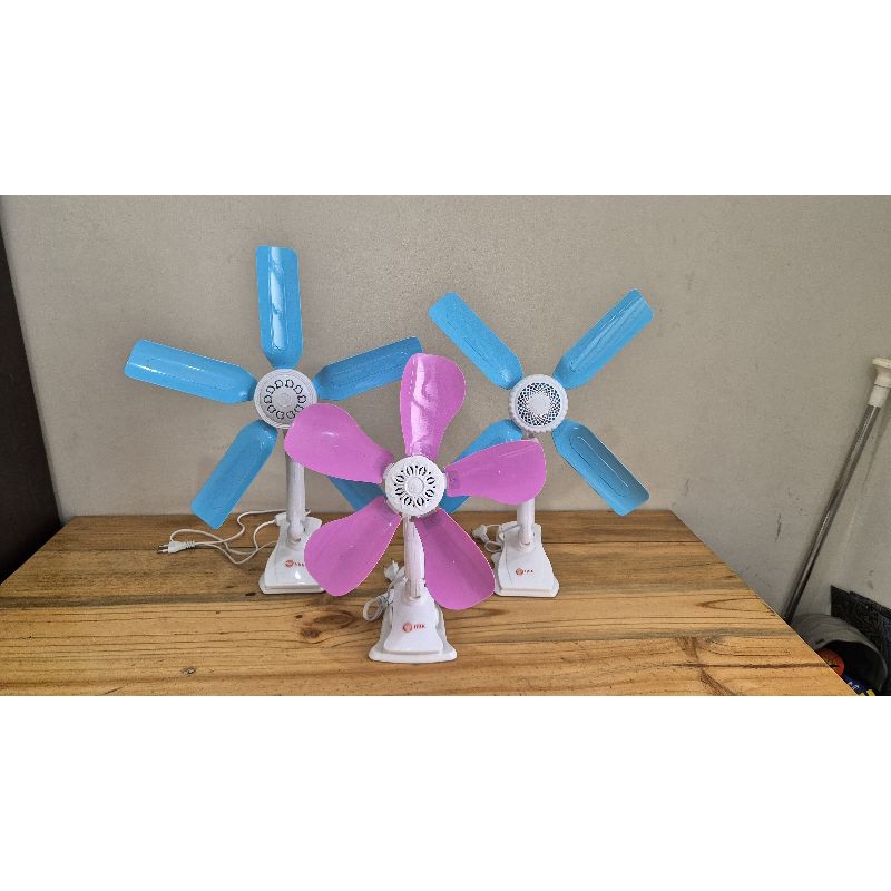 Kipas Angin Meja Jepit HRK