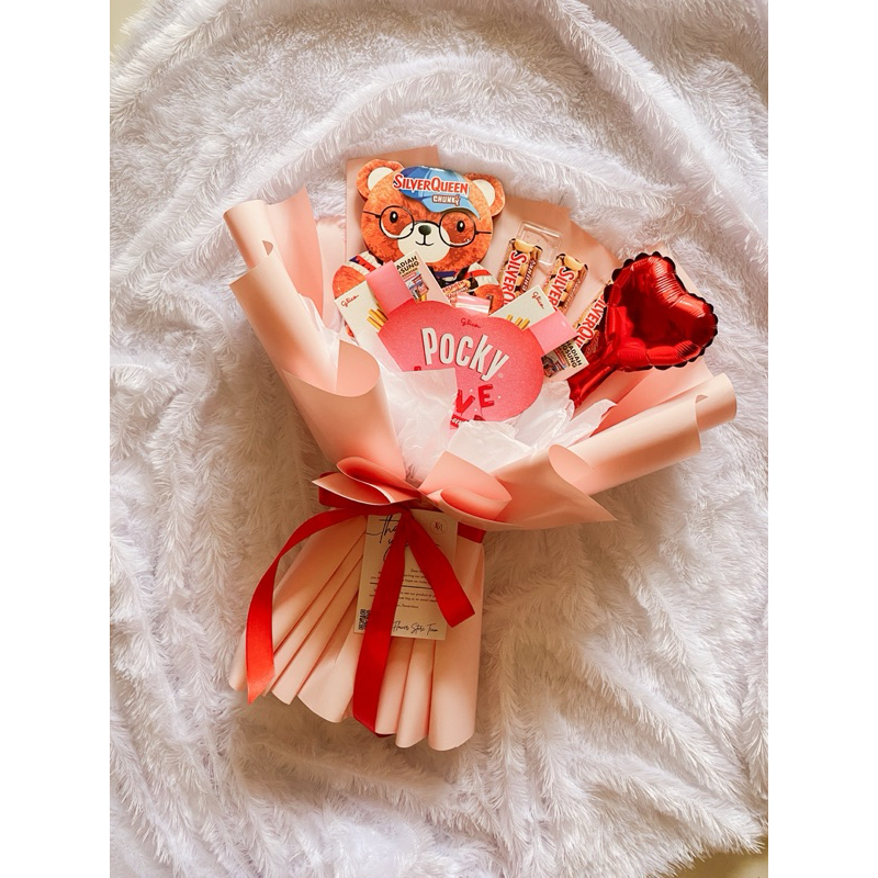 

Ready Buket Bunga Coklat Hadiah Valentine Silverqueen Teddybear