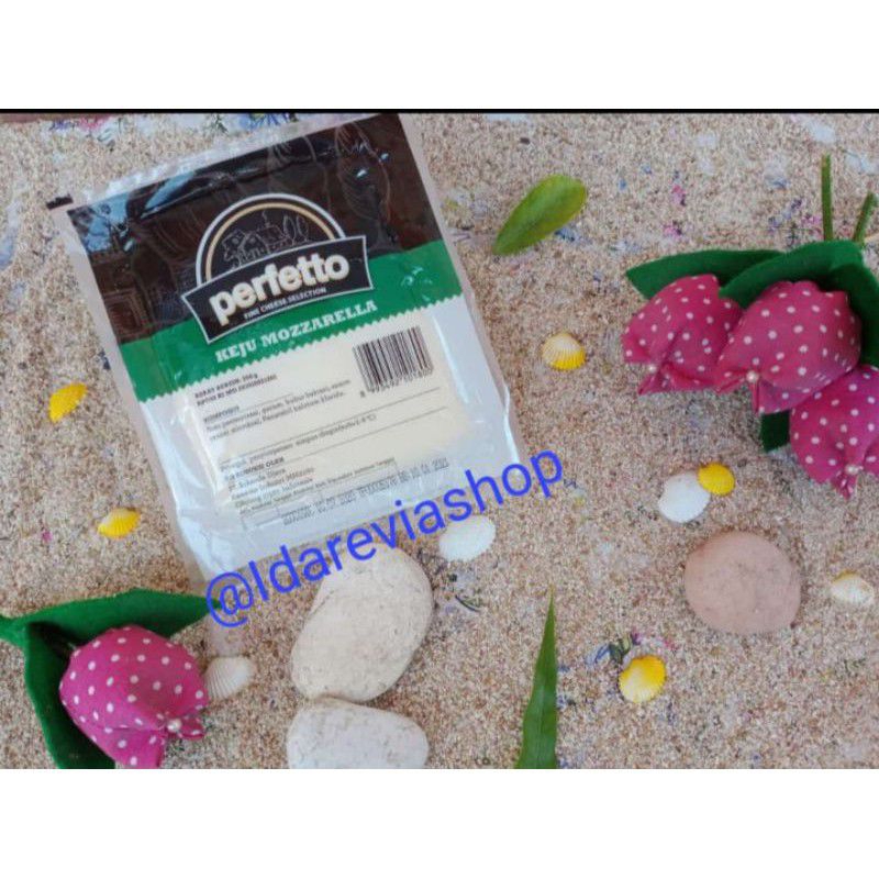 

KEJU MOZZARELLA PERFETTO 250gr 100gr 50gr EXP 3 AGUSTUS 2025