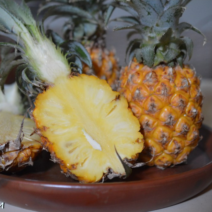 

Nanas Madu Segar dan Manis