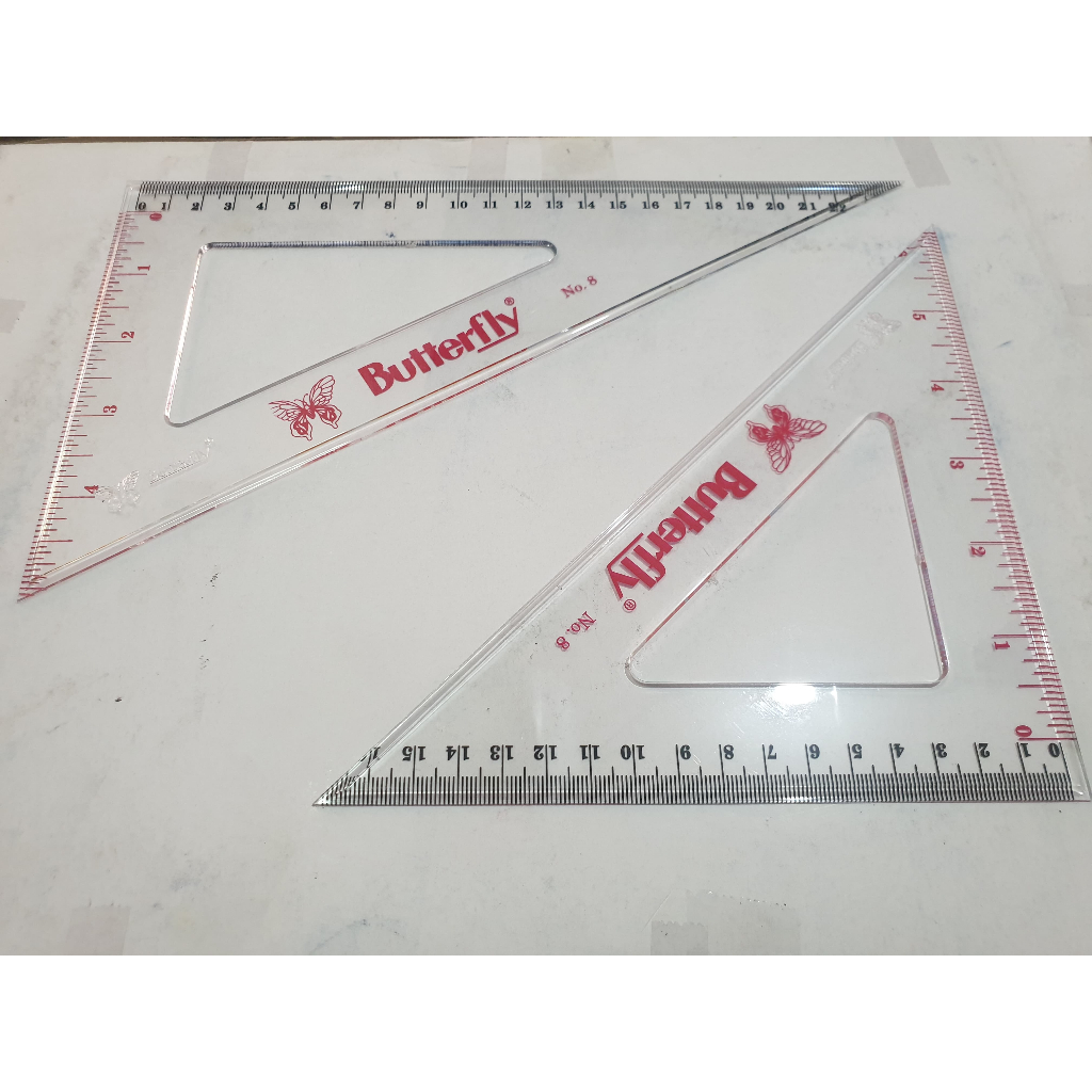 

PENGGARIS SEGITIGA BUTTERFLY KECIL NO 8 / TRIANGLE RULER