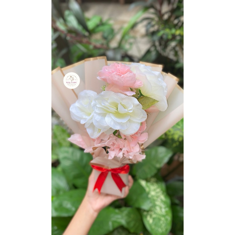 

reine|florist buket bunga palsu