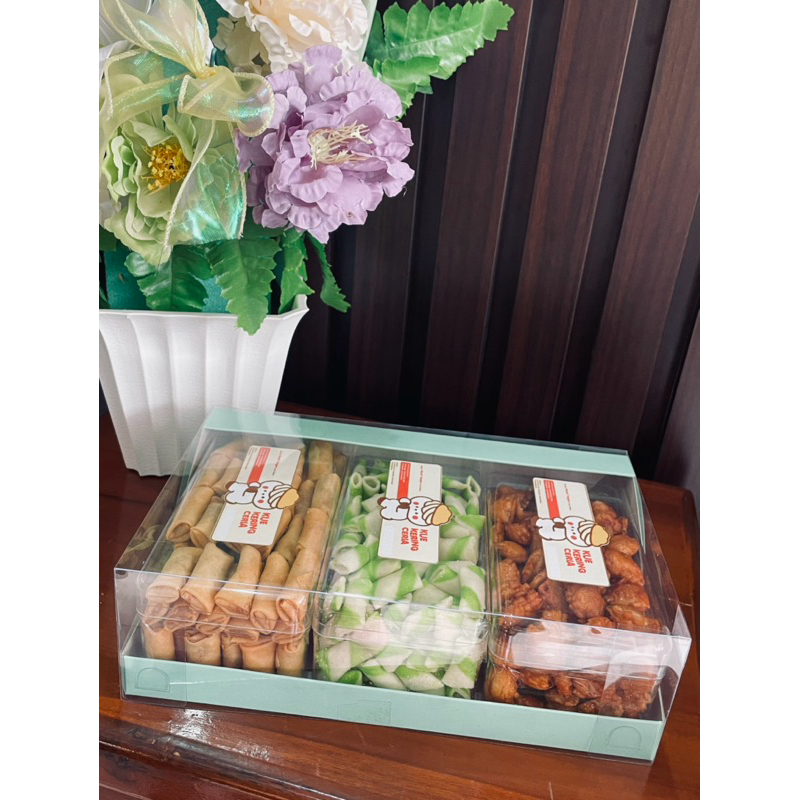 

Hampers Hari Raya Idul Fitri Box Sage Green Isi 3