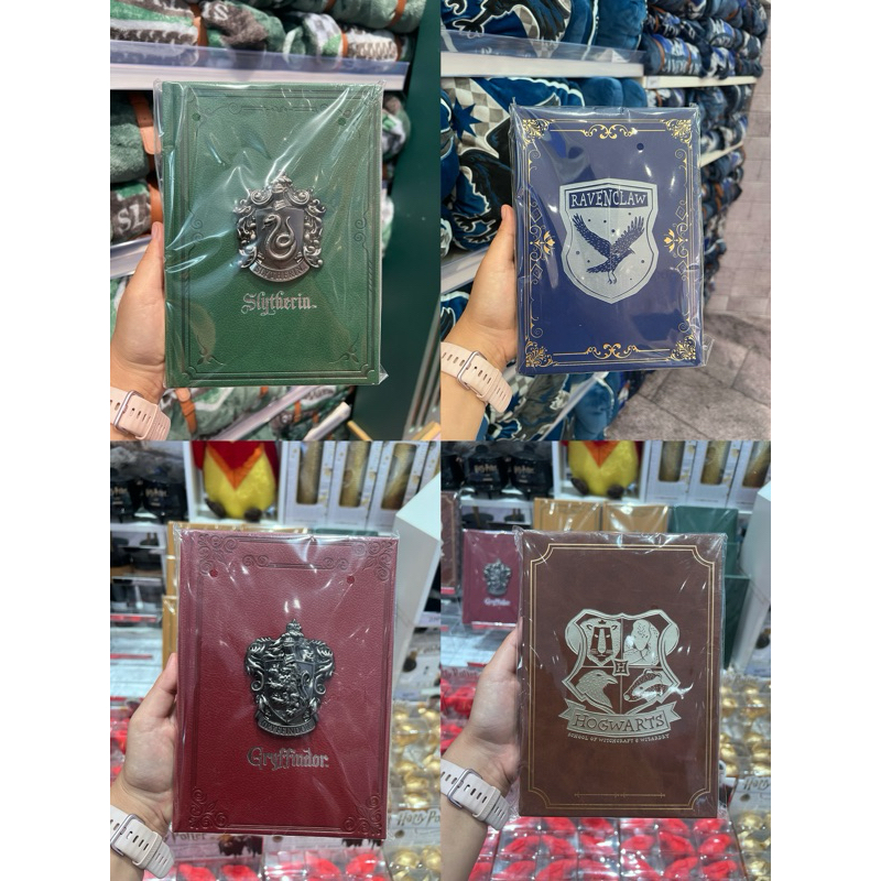 

Harry Potter Book Collection Hufflepuff & Hogwarts