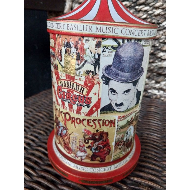 box music kotak musik kaleng vintage