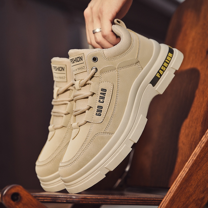 Sepatu Boots Casual Import Pria Sepatu Kerja Sneakers Sepatu Kulit Kekinian Sepatu Formal