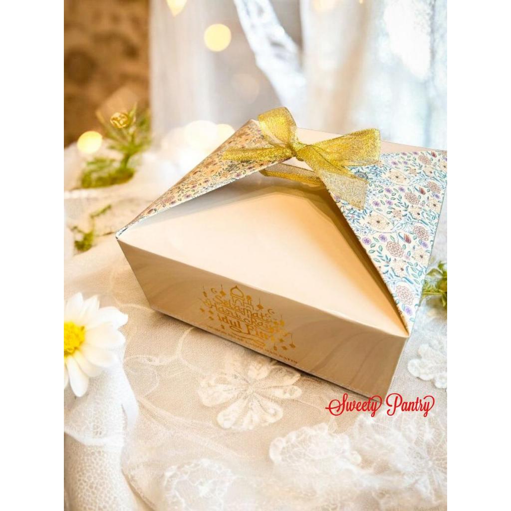 

5PCS - BOX ROYAL 22 - box kotak dus packaging Lebaran kue hampers Idul Fitri uk 22x22x9 cm