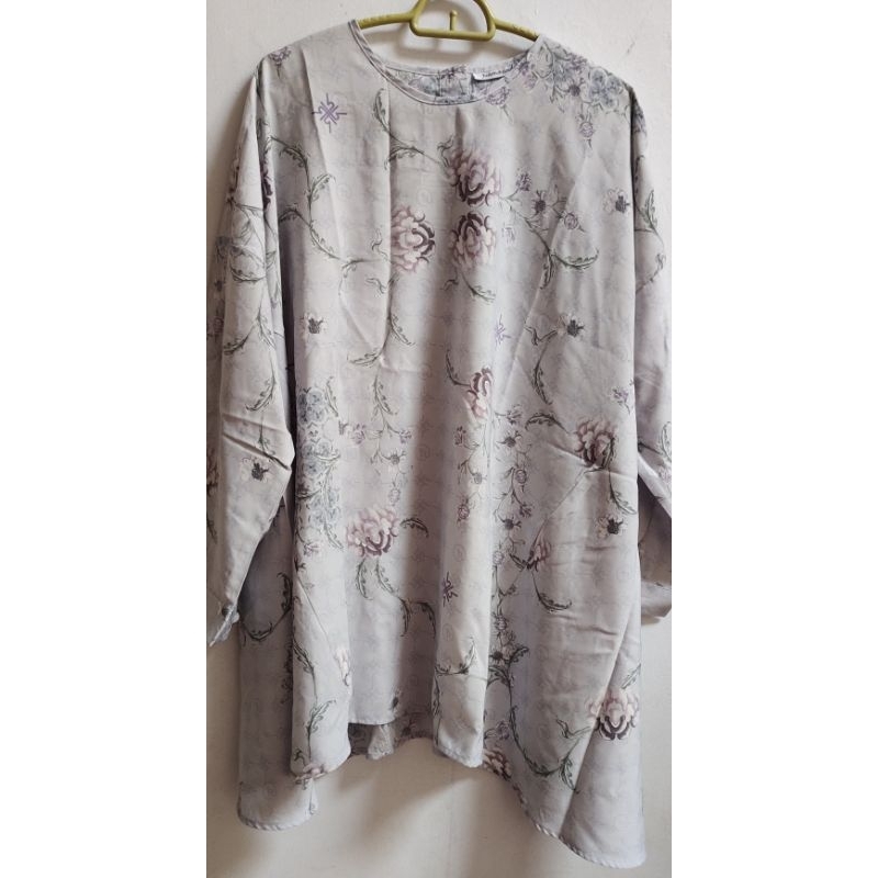 Baju Ria Miranda Preloved