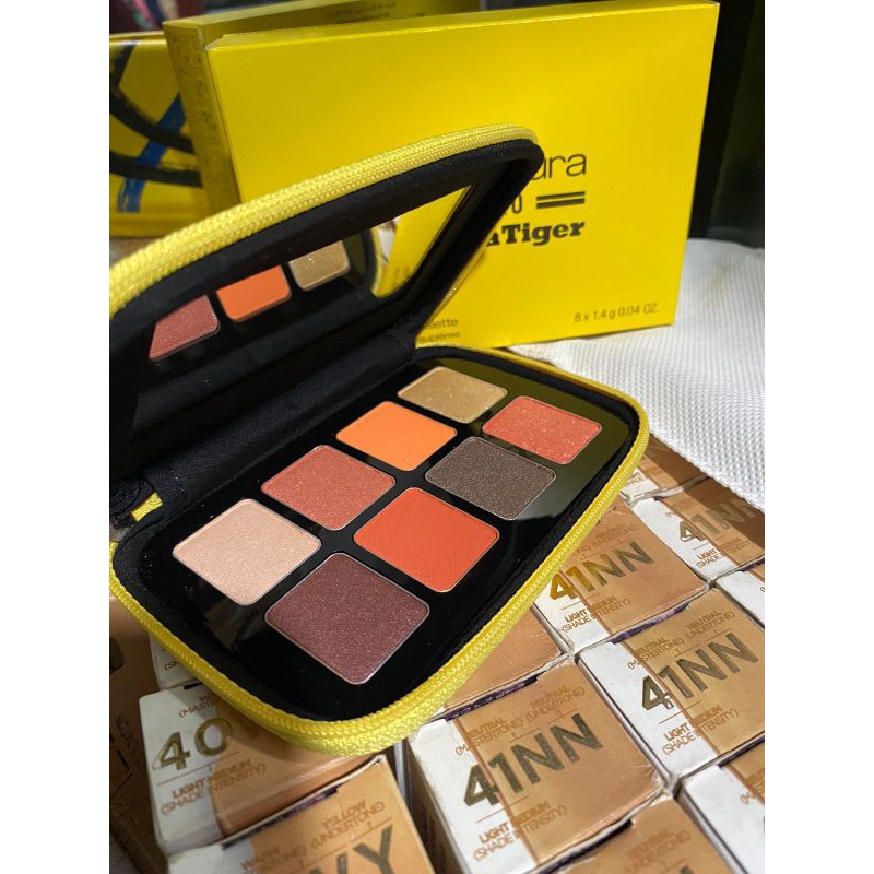 LIMITED EDITION) Shu Uemura X Onitsuka Tiger Eyeshadow