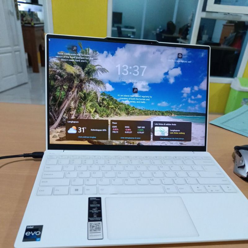 lenovo yoga slim 7i carbon