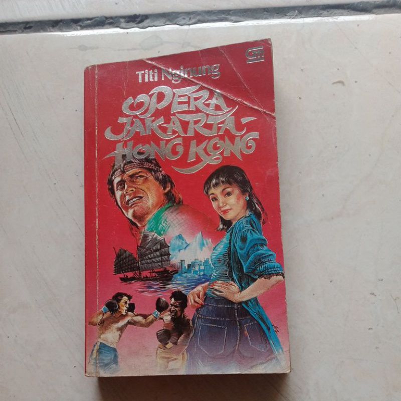 Novel opera jakarta Hong kong - titi nginung