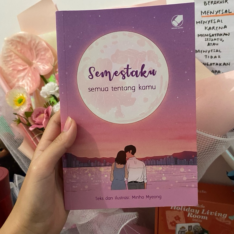 Preloved buku semestaku semua tentang kamu minho myeng