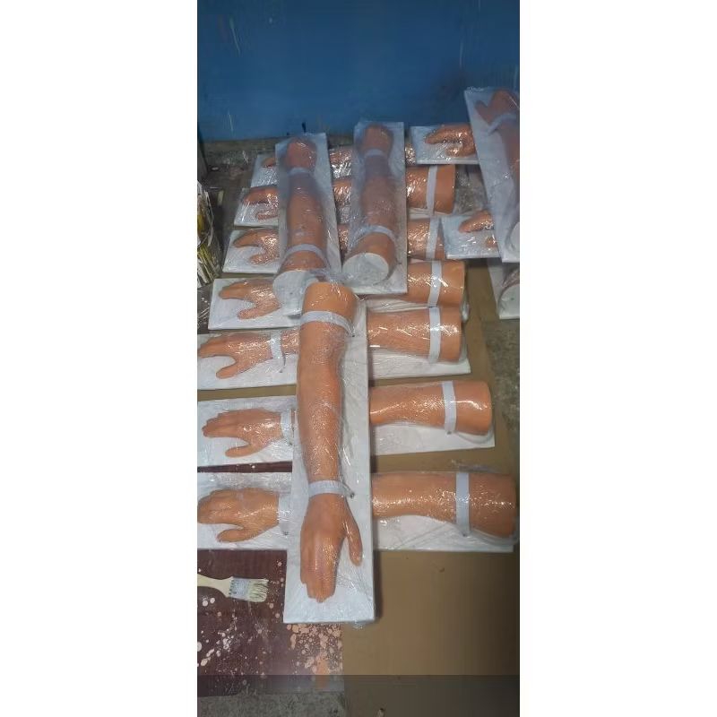 Tangan infus/phantom tangan /alat peraga kesehatan/ manikin tangan infus/ pahantom tangan infus