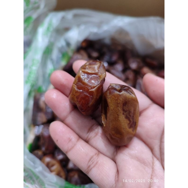 

KURMA MADU MESIR legit manis terlaris dan termurah