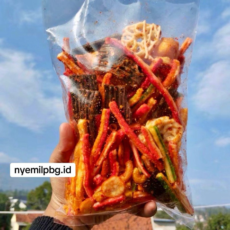 TERMURAH  Krupuk Seblak Kering MIX 1 KG