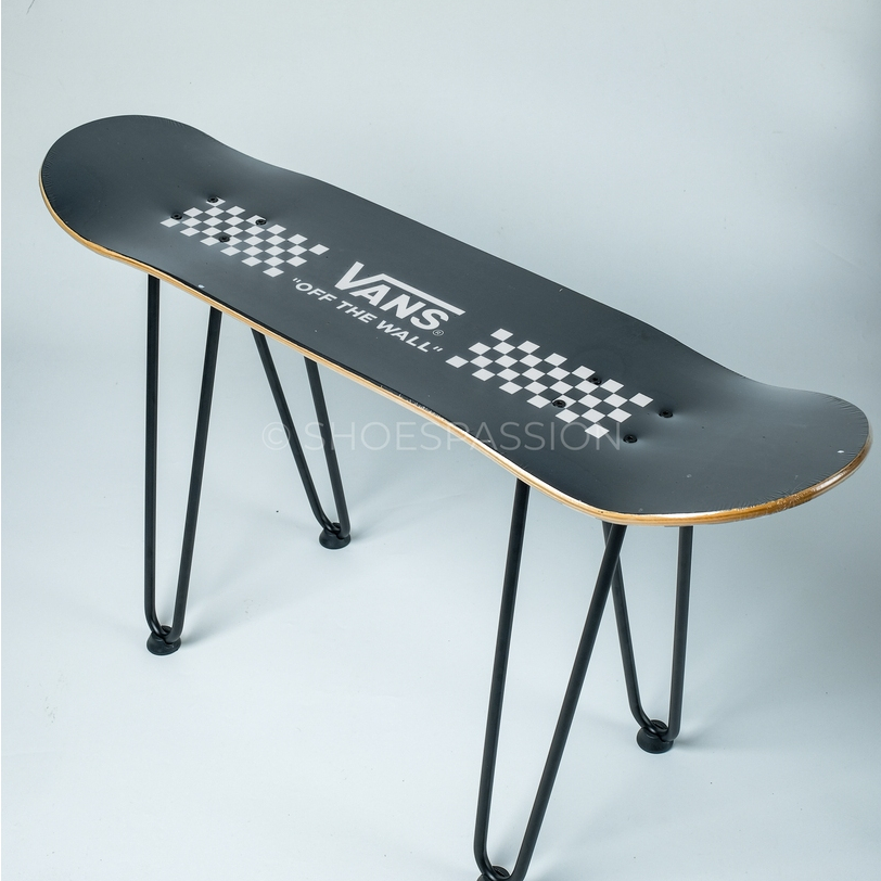 VANS SKATEBOARD DECK CHAIR CHECKERBOARD BLACK ORIGINAL