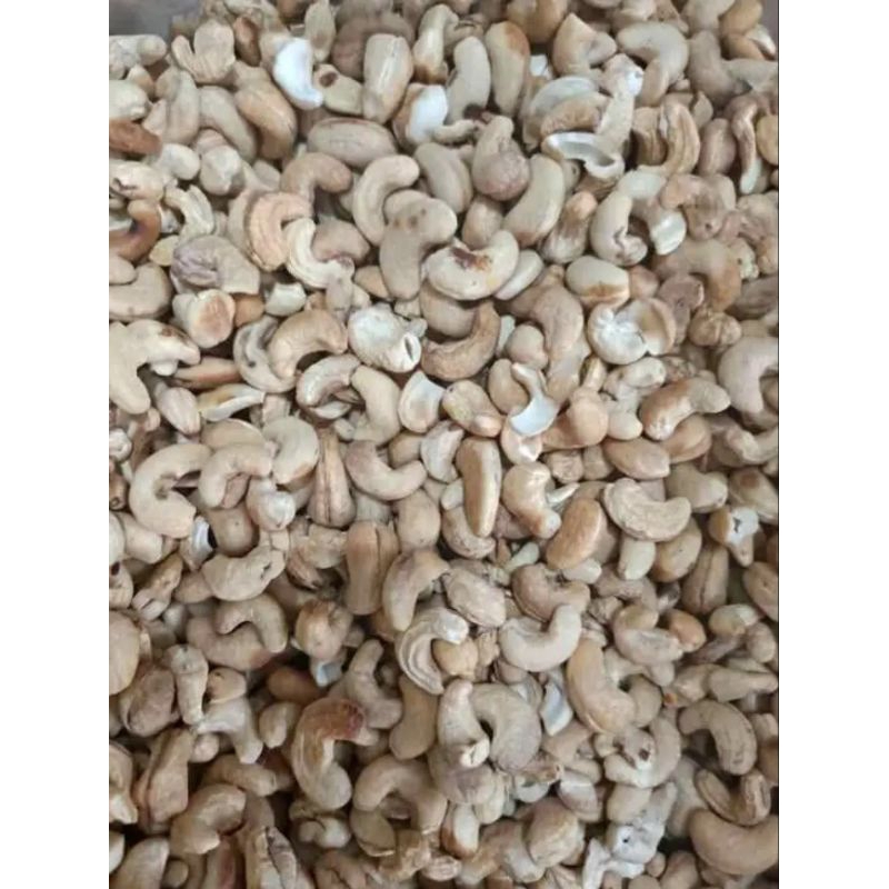

kacang mente mentah, pecah, 1 kg