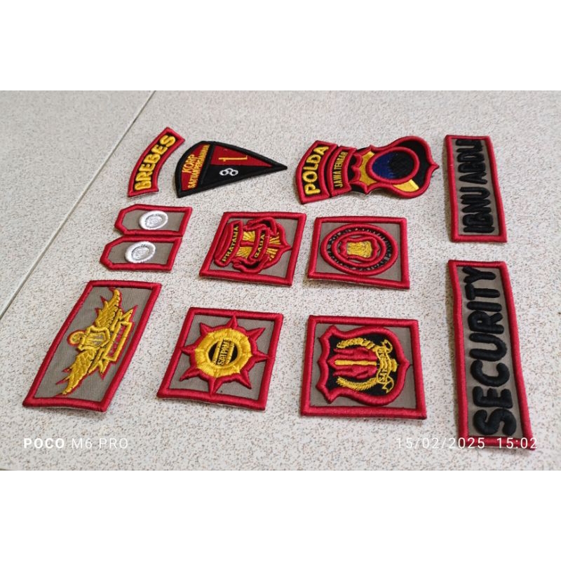 atribut satpam dasar coklat komplit, atribut satpam timbul, atribut sstpam dasar coklat 3d, atribut 