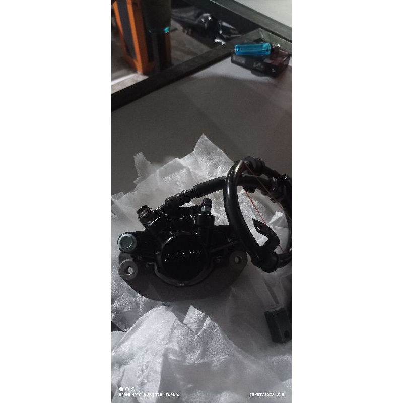 kaliper belakang PCX