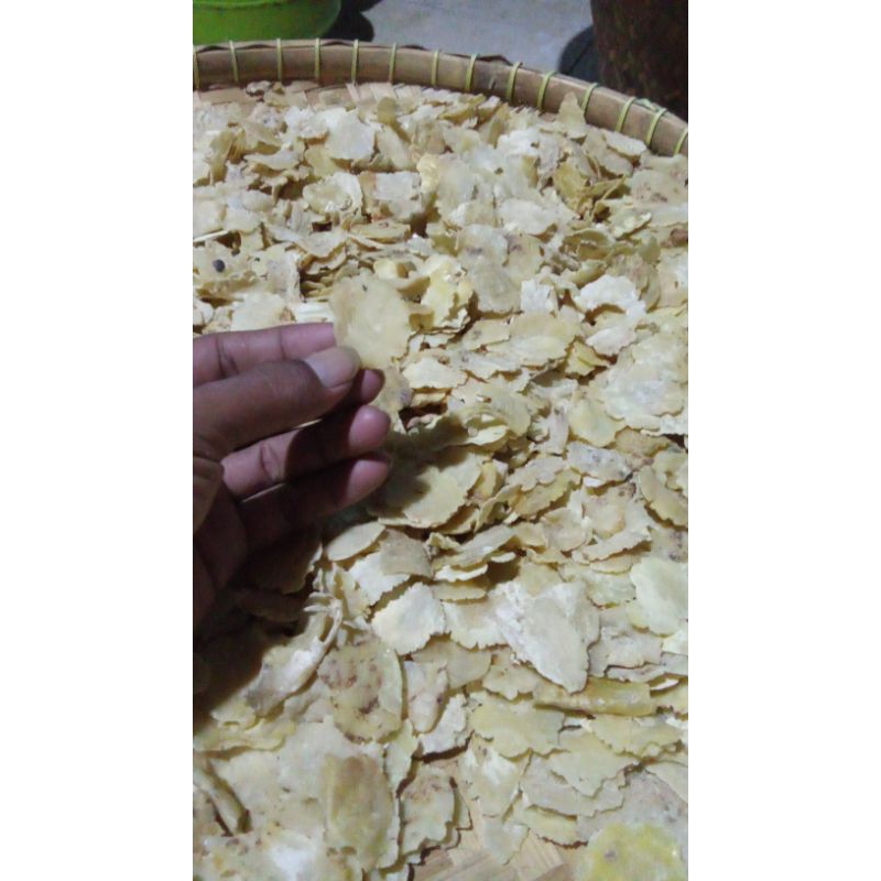 

EMPING MLINJO SUPER MURAH KERIPIK EMPING MENTAH MELINJO 500 GRAM