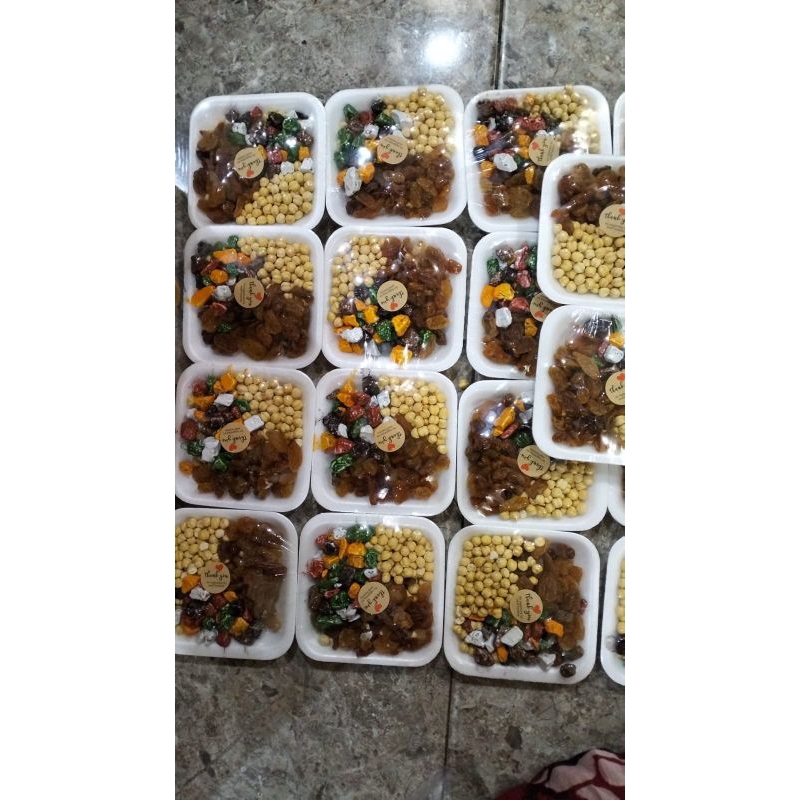 

coklat batu mix kacang n kismis