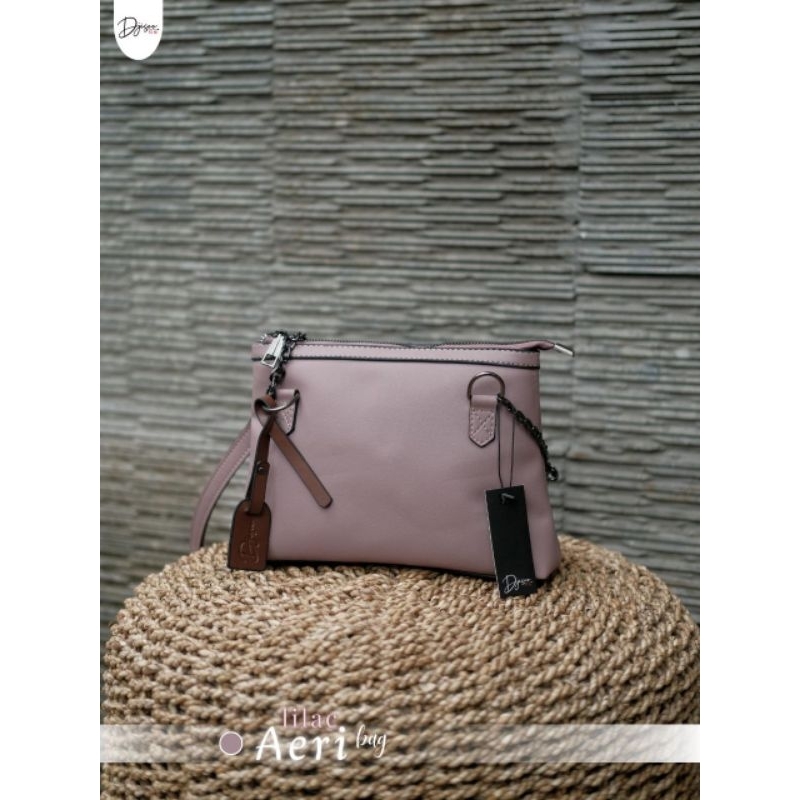 Djisoo Aeri Kiyo Moana Slingbag Tali Rantai Clutch Hesea