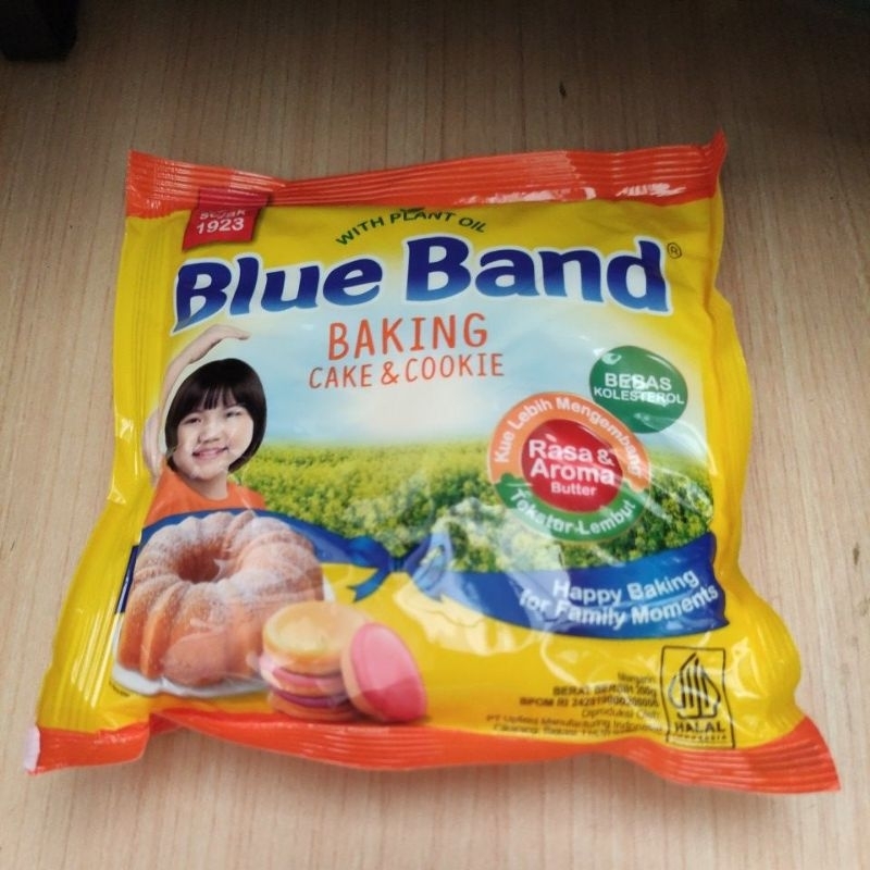 

blue band cake and cookie 200g 22 maret 2025