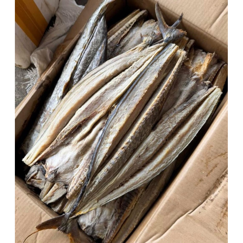 

IKAN ASIN TENGGIRI SUPER TANPA KEPALA