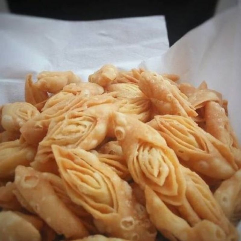 

KERIPIK MALAYASIA ORI ASIN GURIH (KERIPIK SENTUL) 500gr