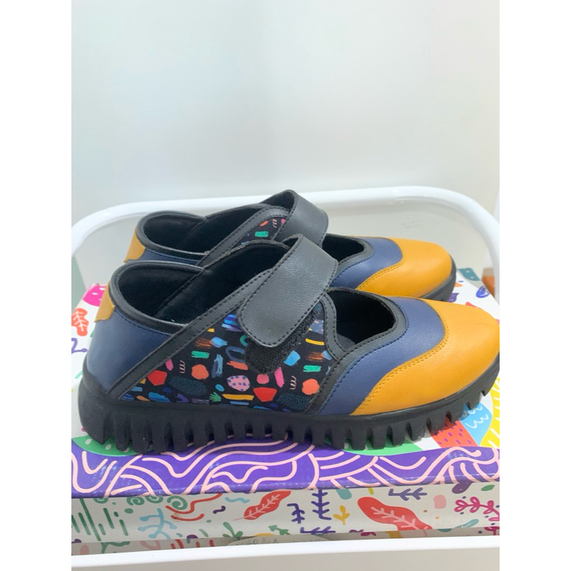 Adorable Projects - Aryesha Pattern Sneakers (Preloved)