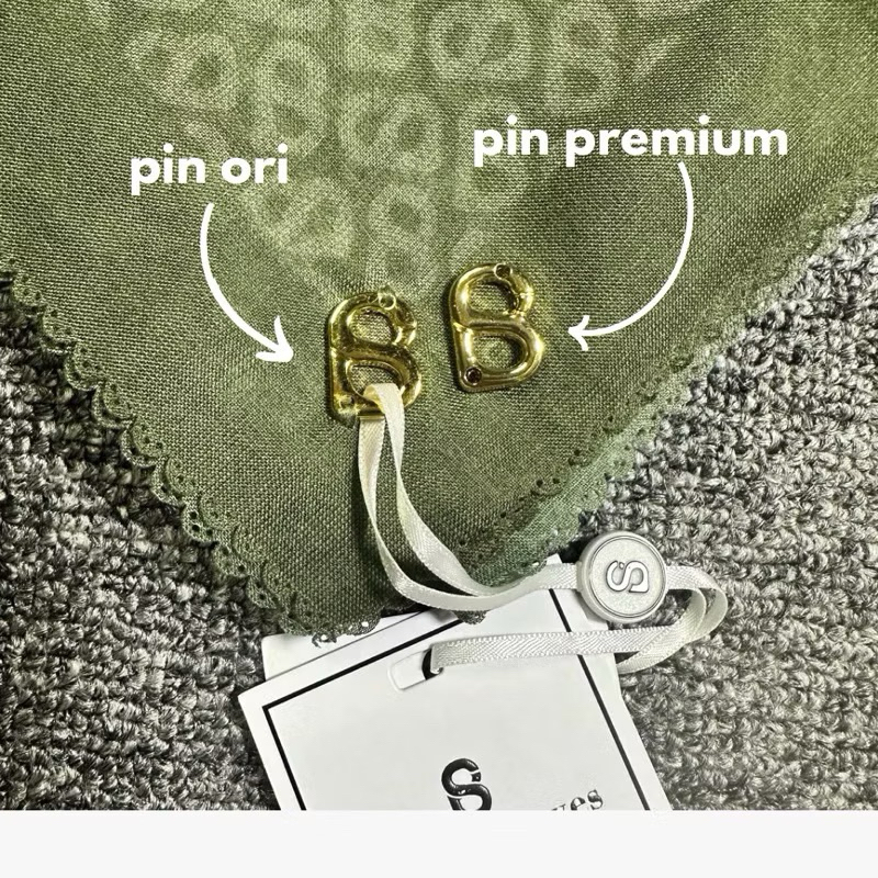 Hijab Buttonscraves Segi Empat Hijab Semi MIROR KW Segiempat Buttonscarves