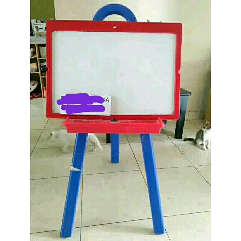 

Preloved papan tulis Informa 2 fungsi whiteboard dan blackboard